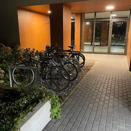Ksiezycowy Apartament Ursus Warszawa Eksteriør bilde